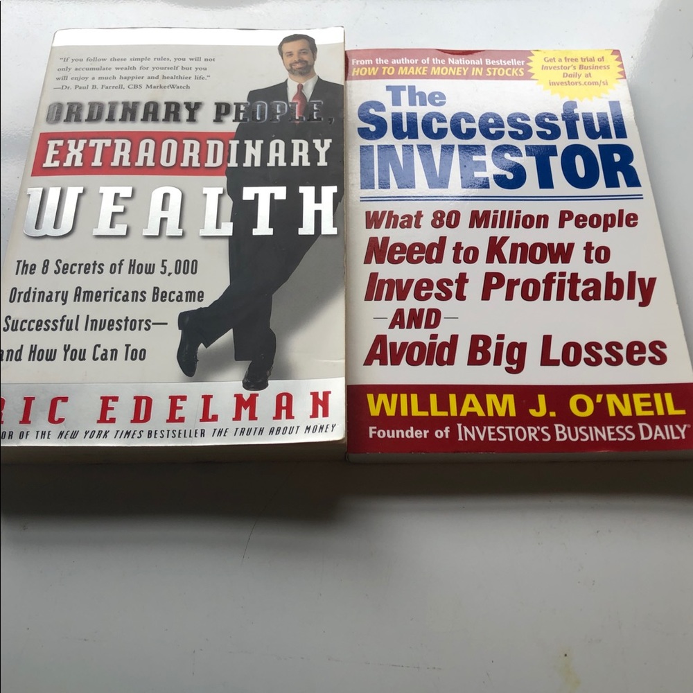 Set of 2 Paperback Investor Books 📚